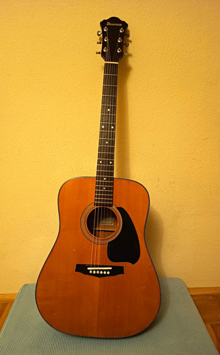 Ibanez 300 westerngitarre - ibanez,